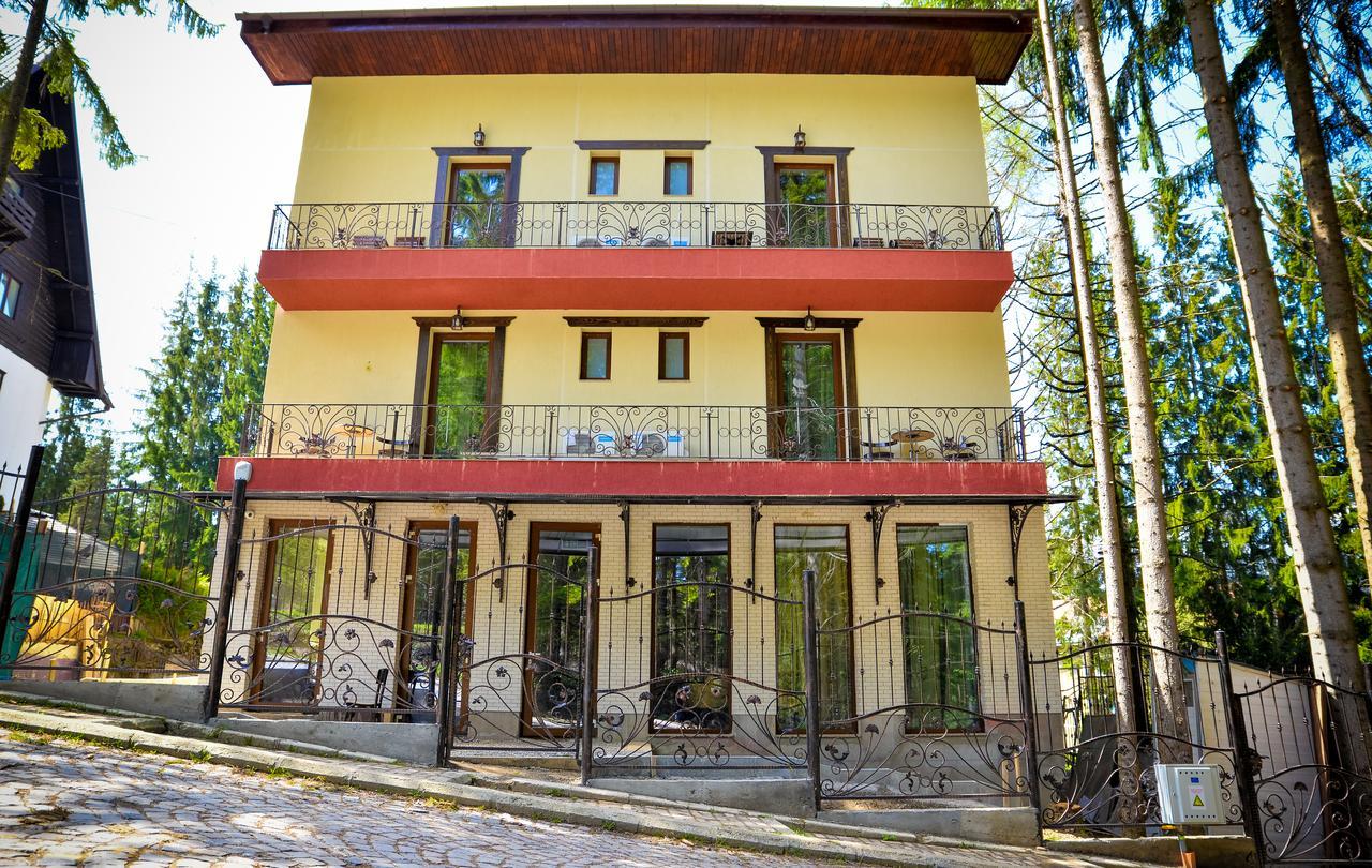 Edy'S Royal Predeal Hotell Exteriör bild