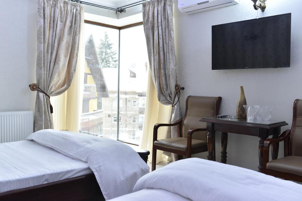 Edy'S Royal Predeal Hotell Exteriör bild